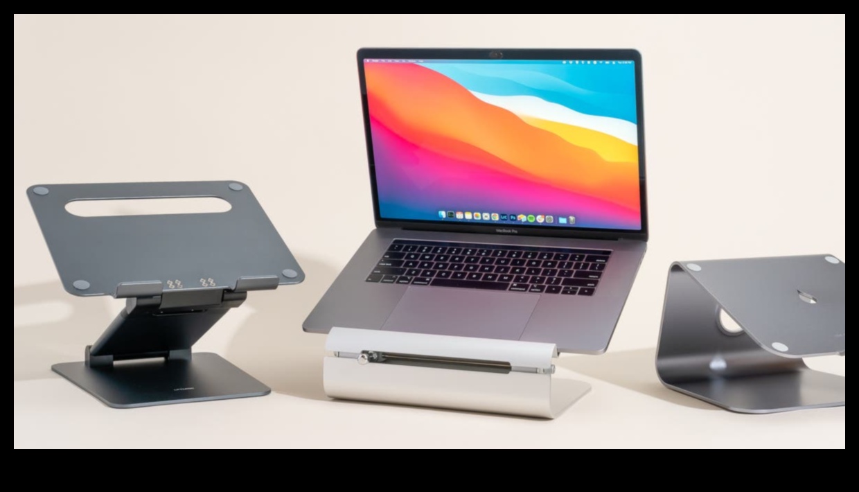 עימות מעמד למחשב נייד: הרם את המכשיר שלך לשיפור ארגונומיה