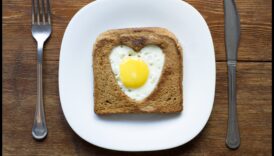 טקס הבוקר של ארוחת הבוקר 6 טקסי בוקר: להתחיל את היום עם ארוחת בוקר מאוזנת